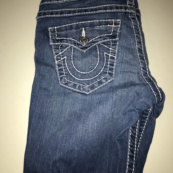 Women’s true religion mid knee shots - Picture 4 of 6